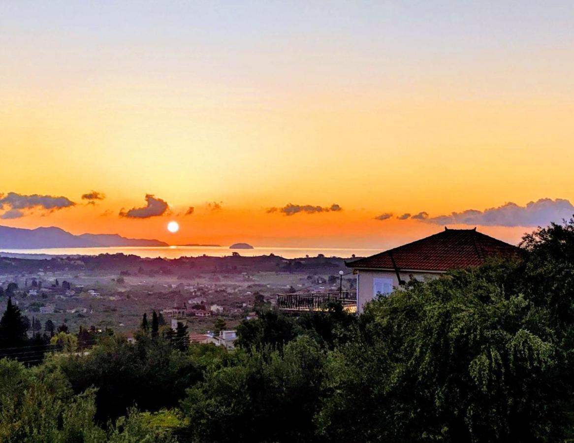 Vila Kalielaia Mouzákion المظهر الخارجي الصورة