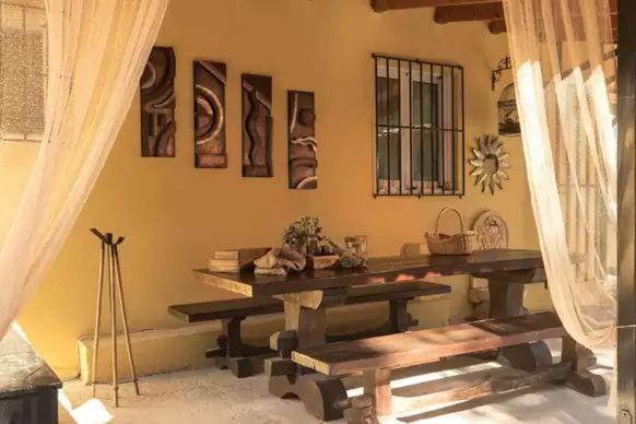 Vila Kalielaia Mouzákion المظهر الخارجي الصورة