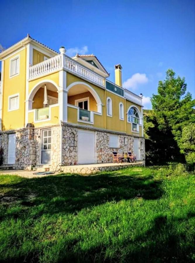 Vila Kalielaia Mouzákion المظهر الخارجي الصورة
